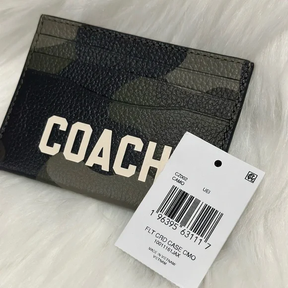 COACHCARD CASE WITH CAMO PRINT AND COACH GRAPHIC